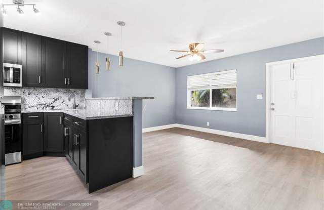 4751 NE 21st Ter - 4751 Northeast 21st Terrace, Lighthouse Point, FL 33064