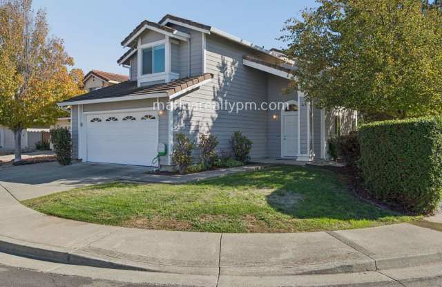 East Vallejo Beauty Available Now! Gallery 4