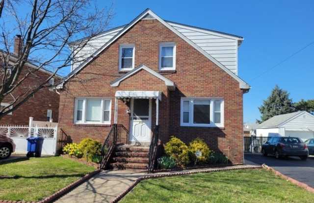 215-217 Florida Ave photos photos