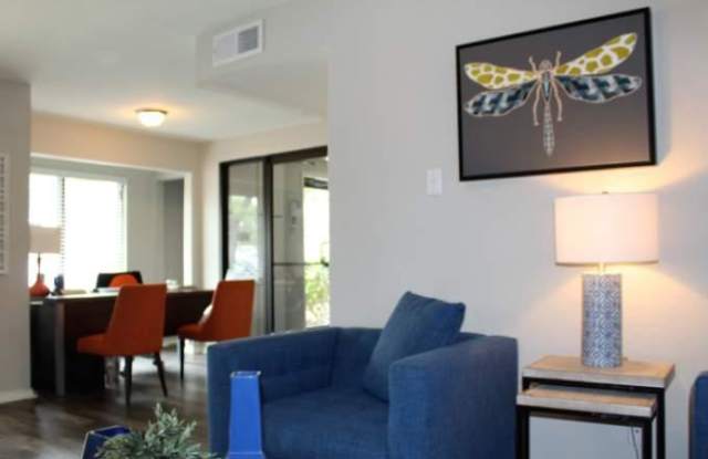566 W Longspur Blvd Gallery 3