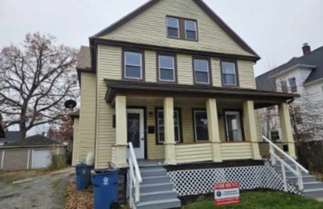 1850 East 32nd Street - Right photos photos