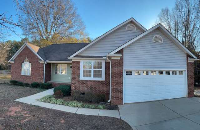 525 Willow Landing Drive - 525 Willow Landing Drive, York County, SC 29745