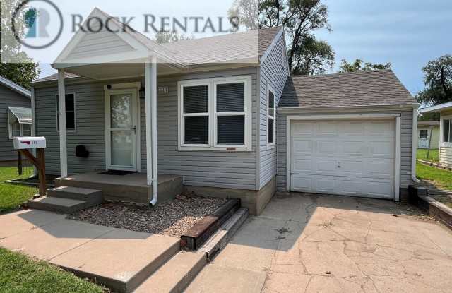 Cute, Nicely Renovated 1 Bed 1 Bath photos photos