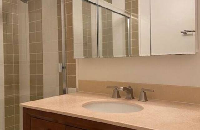 344 North Palm Drive - 344 North Palm Drive, Beverly Hills, CA 90210 344 North Palm Drive - 344 North Palm Drive, Beverly Hills, CA 90210