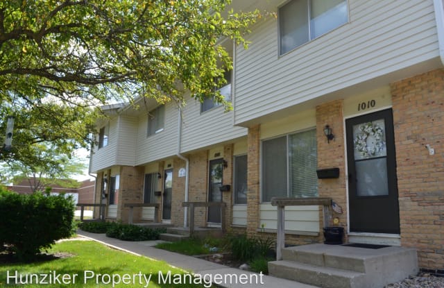1004 26th St - 1004 26th Street, Ames, IA 50010