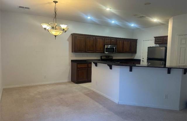 515 Newberry Springs Drive Gallery 3