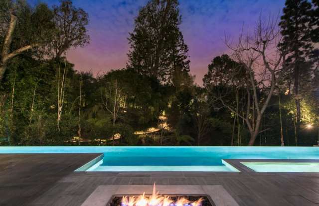8004 WOODROW WILSON Drive Gallery 2