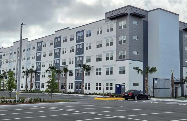 5579 Millenia Park Blvd photos photos
