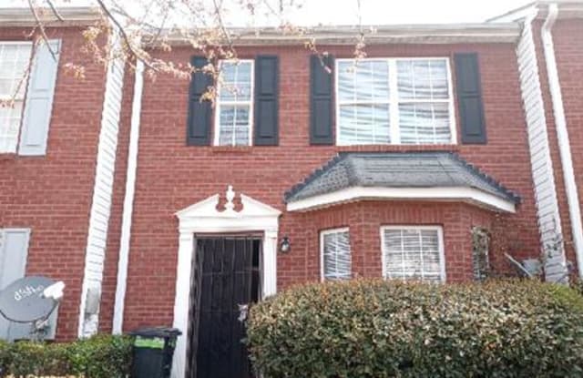 5632 Strathmoor Manor Cir - 5632 Strathmoor Manor Circle, Redan, GA 30058