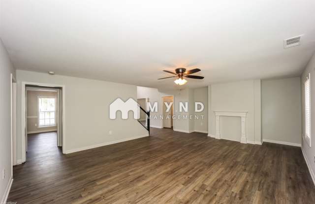 942 Pownal Ln Gallery 2