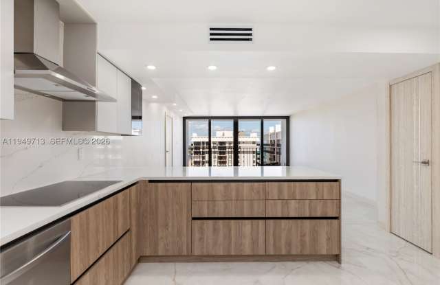 2401 S Ocean Dr Gallery 2