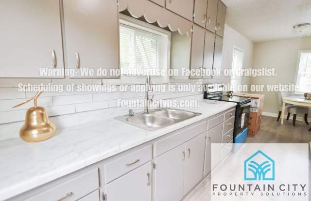 1114 4th St photos photos