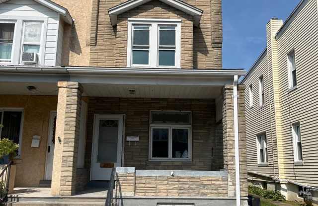 Freshly updated 3-bedroom, 1-bath twin home in East Allentown - 251 East South Street, Allentown, PA 18109