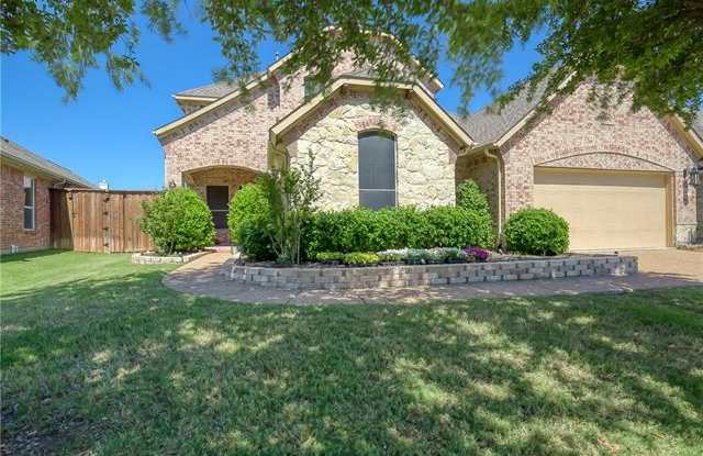 2663 Greyhawk Drive Gallery 2