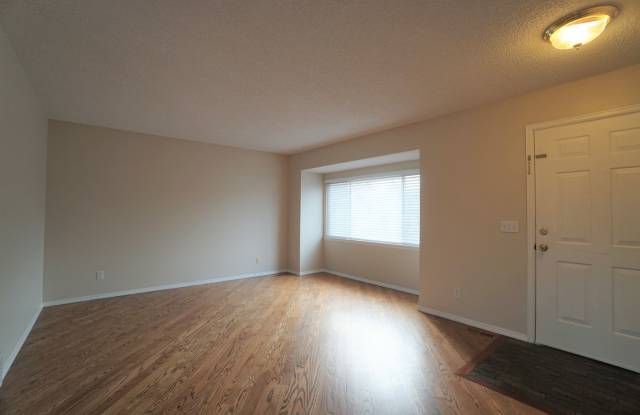 3460 Sun River Place Gallery 4