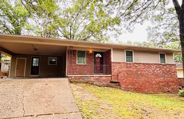 For Rent – Spacious 4-Bedroom Home in North Little Rock photos photos