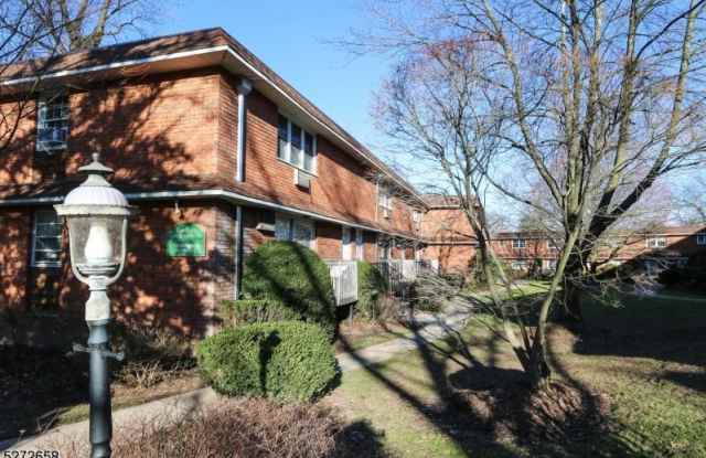 39 Harrison Ave - 39 Harrison Avenue, Montclair, NJ 07042