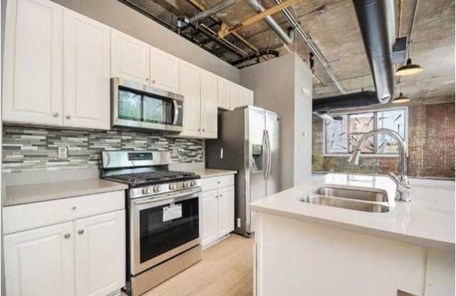 505 Whitehall Terrace SW Gallery 2