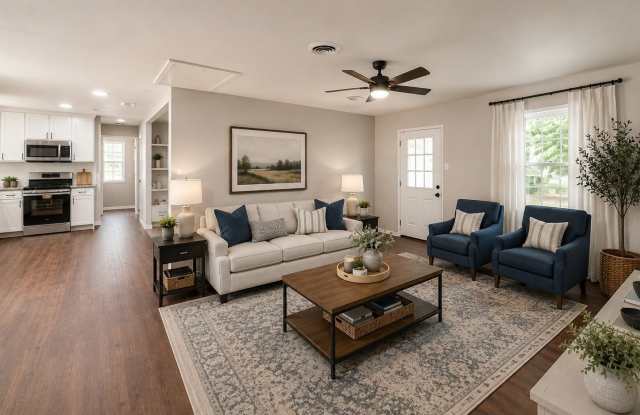 4026 Dixon Circle Gallery 1
