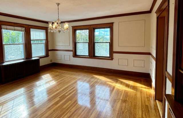56A Kirkwood Gallery 2