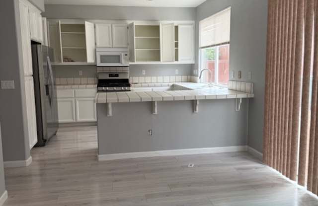 553 Hibiscus Drive photos photos