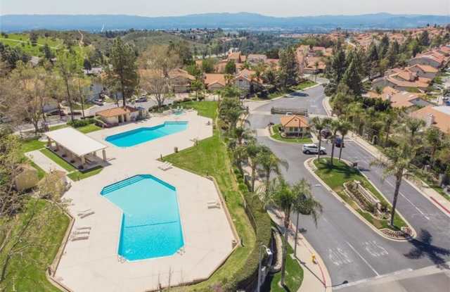 19526 Crystal Ridge Lane Gallery 2