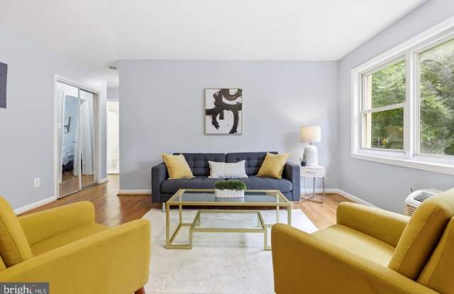610 LONGFELLOW Street NW Gallery 1