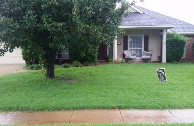 1411 Magnolia Ridge photos photos