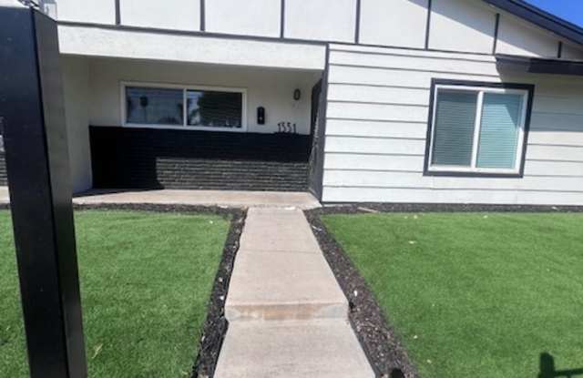 Spacious 1 Bed / 1 Bath Apartment in Colton! photos photos