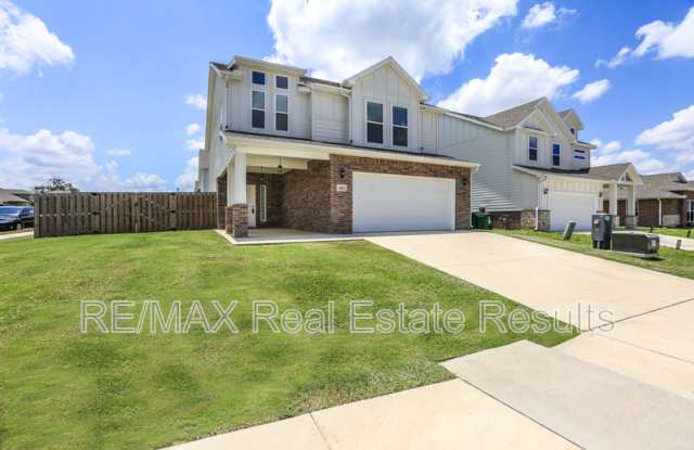 2011 Wildflower Dr Gallery 2