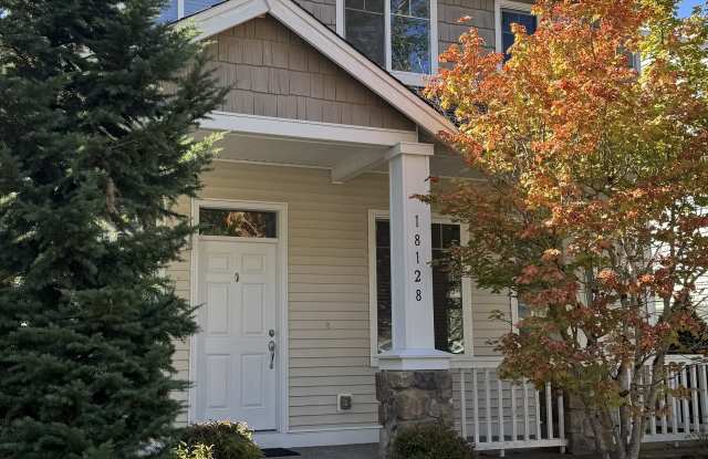 18128 97th Avenue Court East Gallery 1