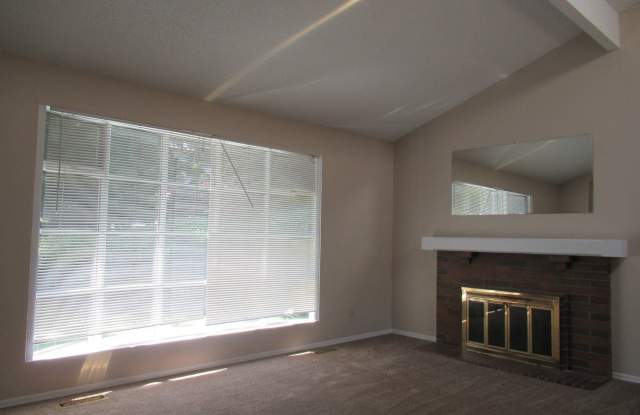 12318 SE 219th Pl. Gallery 3