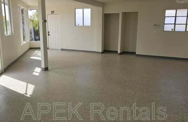 2231 N Palm Canyon - Commercial Unit 2235 photos photos