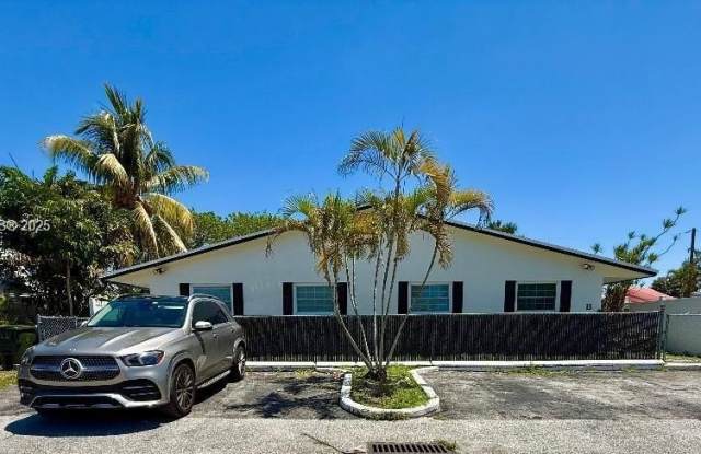 5160 SW 26th Ave photos photos
