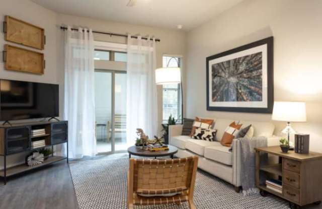 1932 Airport Commerce Dr Gallery 2
