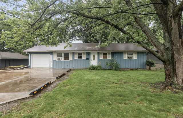 3108 Virginia Ave N - 3108 Virginia Avenue North, Crystal, MN 55427