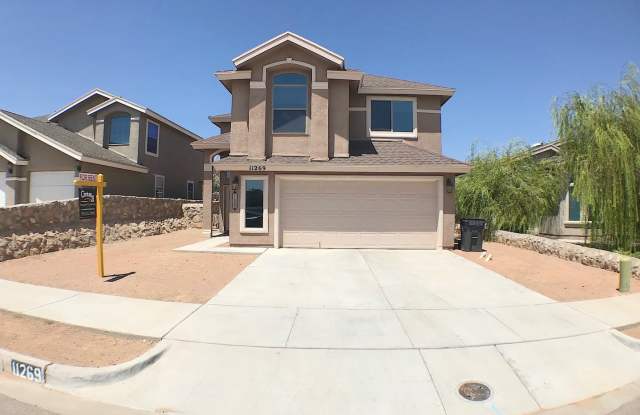 Sandstone Ranch Estates 3 bed with Refrig A/C plus Bonus Loft! photos photos