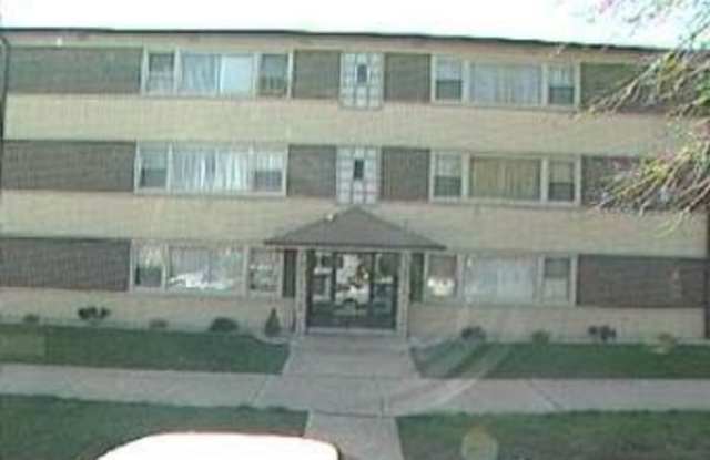6505 W Addison Street Gallery 1