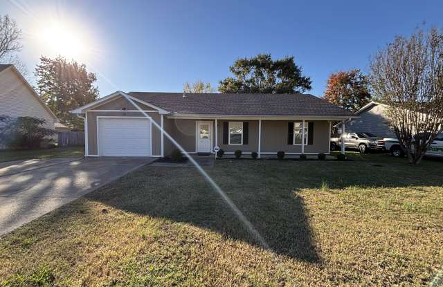 15 Mcarthur Dr - 15 McArthur Drive, Cabot, AR 72023