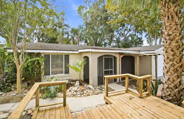 Spacious 2 Bedroom Home Gallery 1