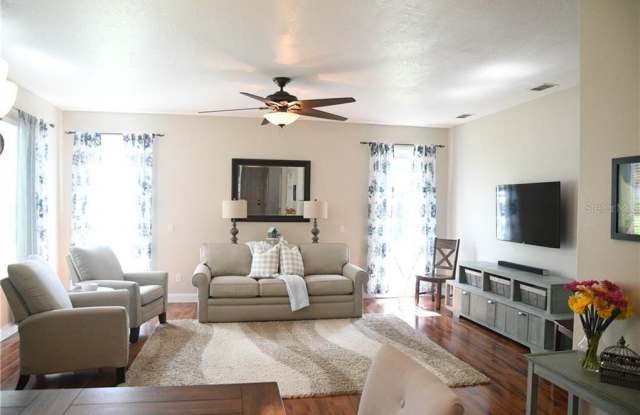 1605 Tail Feather Dr Gallery 3