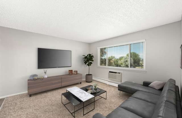 Laredo House Apartments - beautiful and quiet location photos photos