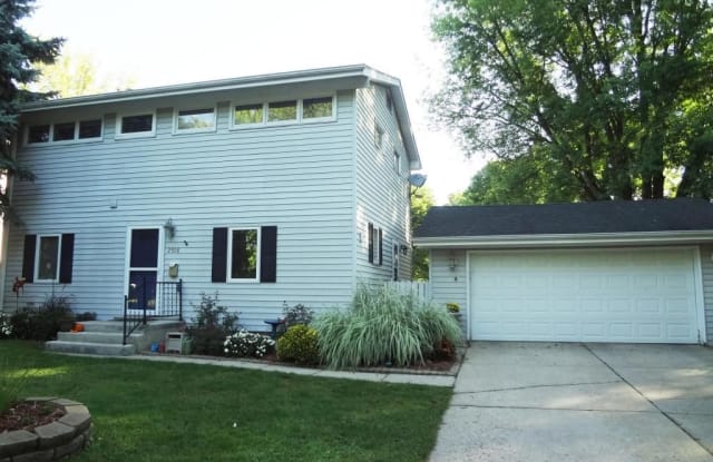 2918 Eisenhower Ave photos photos