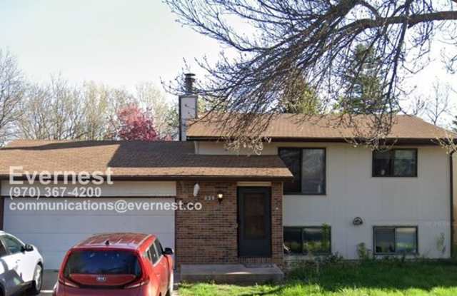 836 Vanderbilt Court photos photos