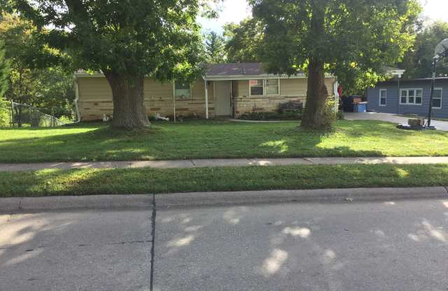 1709 Freeman Dr Gallery 1