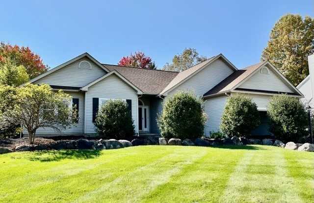 368 Cheshire Road - 368 Cheshire Road, Hudson, OH 44236