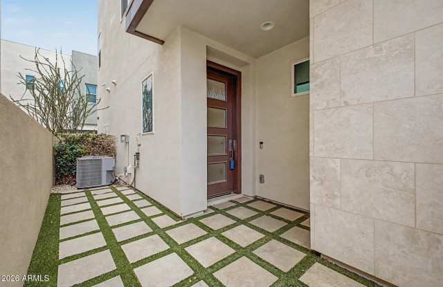 9001 E SAN VICTOR Drive Gallery 3
