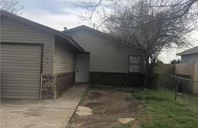 504 NW 111th Street - 504 Northwest 111th Street, Oklahoma City, OK 73114