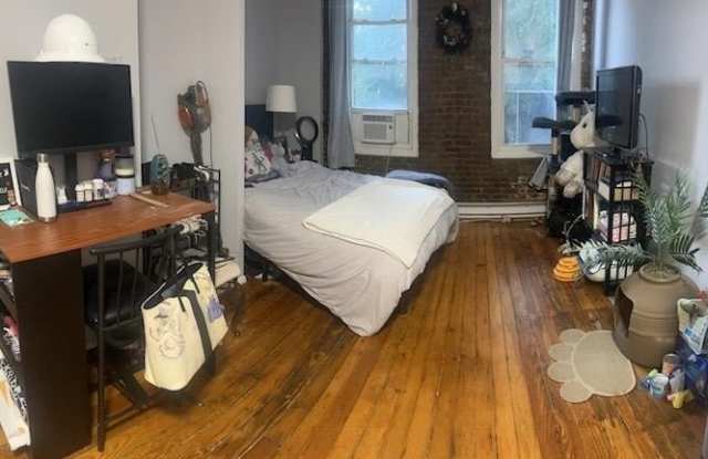 320 JEFFERSON ST photos photos