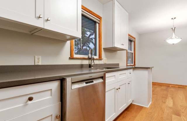 4817 Diane Drive Gallery 3